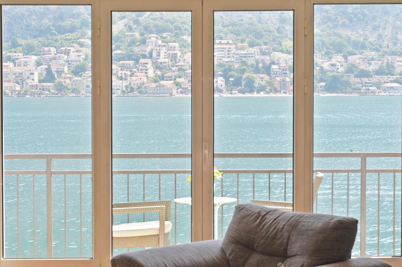 House 44 Seafront Apartments Kotor Exterior photo