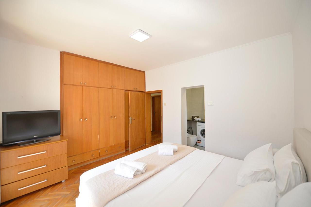 House 44 Seafront Apartments Kotor Exterior photo