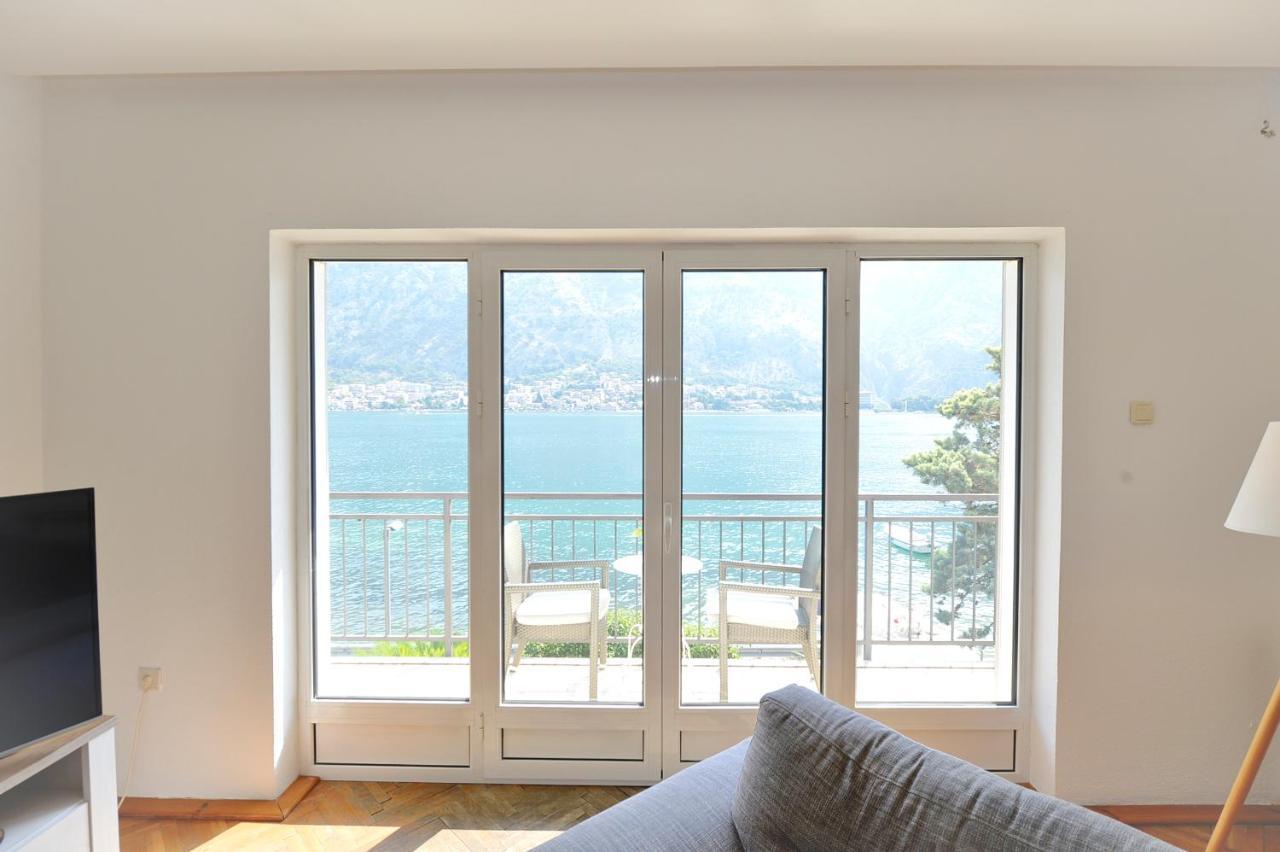 House 44 Seafront Apartments Kotor Exterior photo