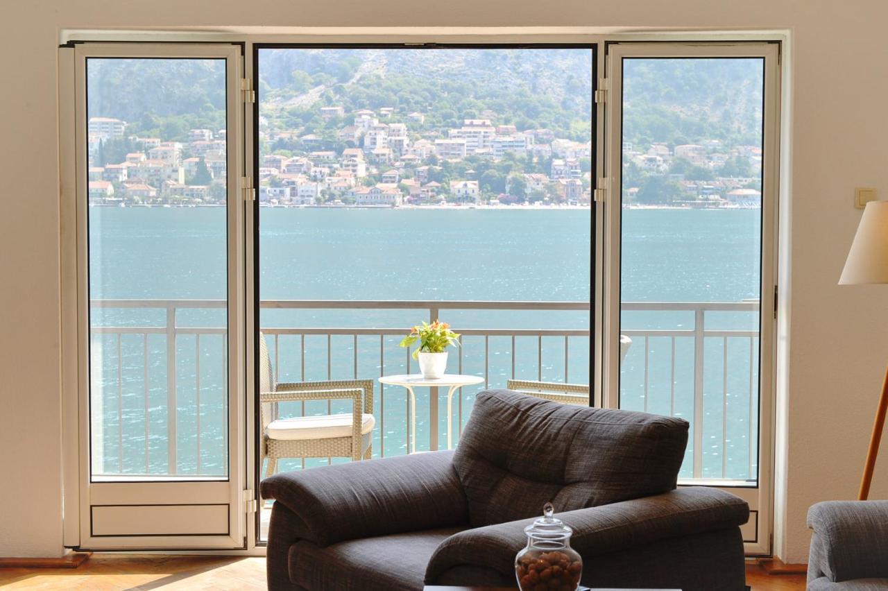 House 44 Seafront Apartments Kotor Exterior photo