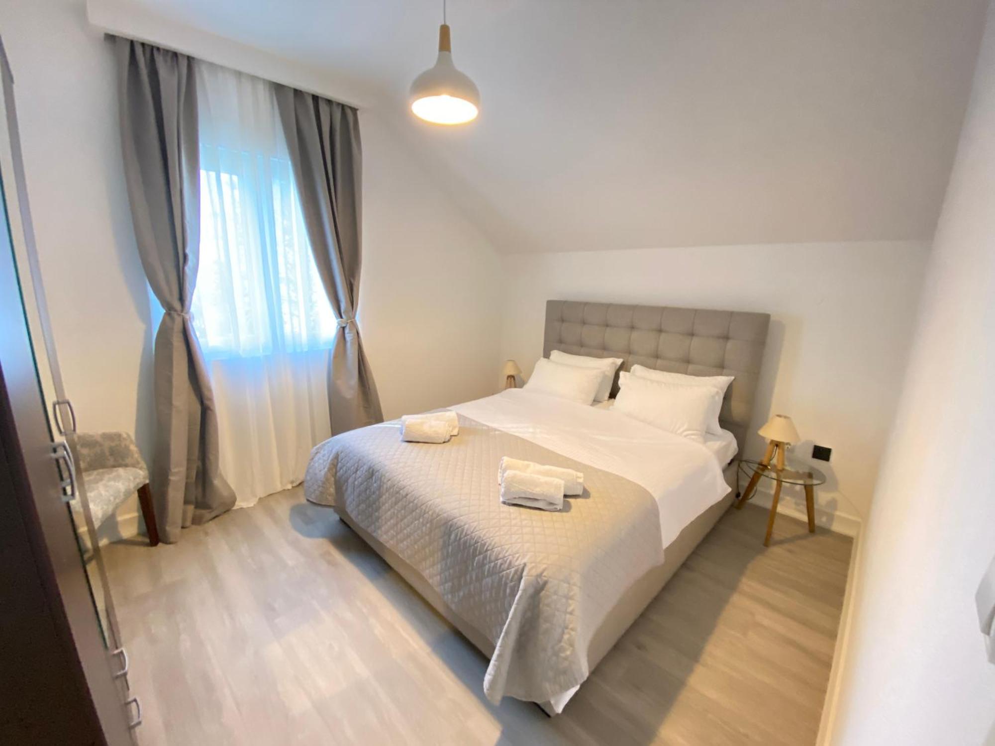 House 44 Seafront Apartments Kotor Exterior photo