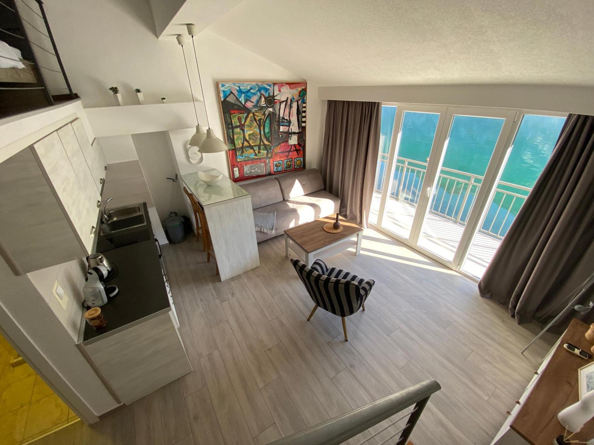 House 44 Seafront Apartments Kotor Exterior photo