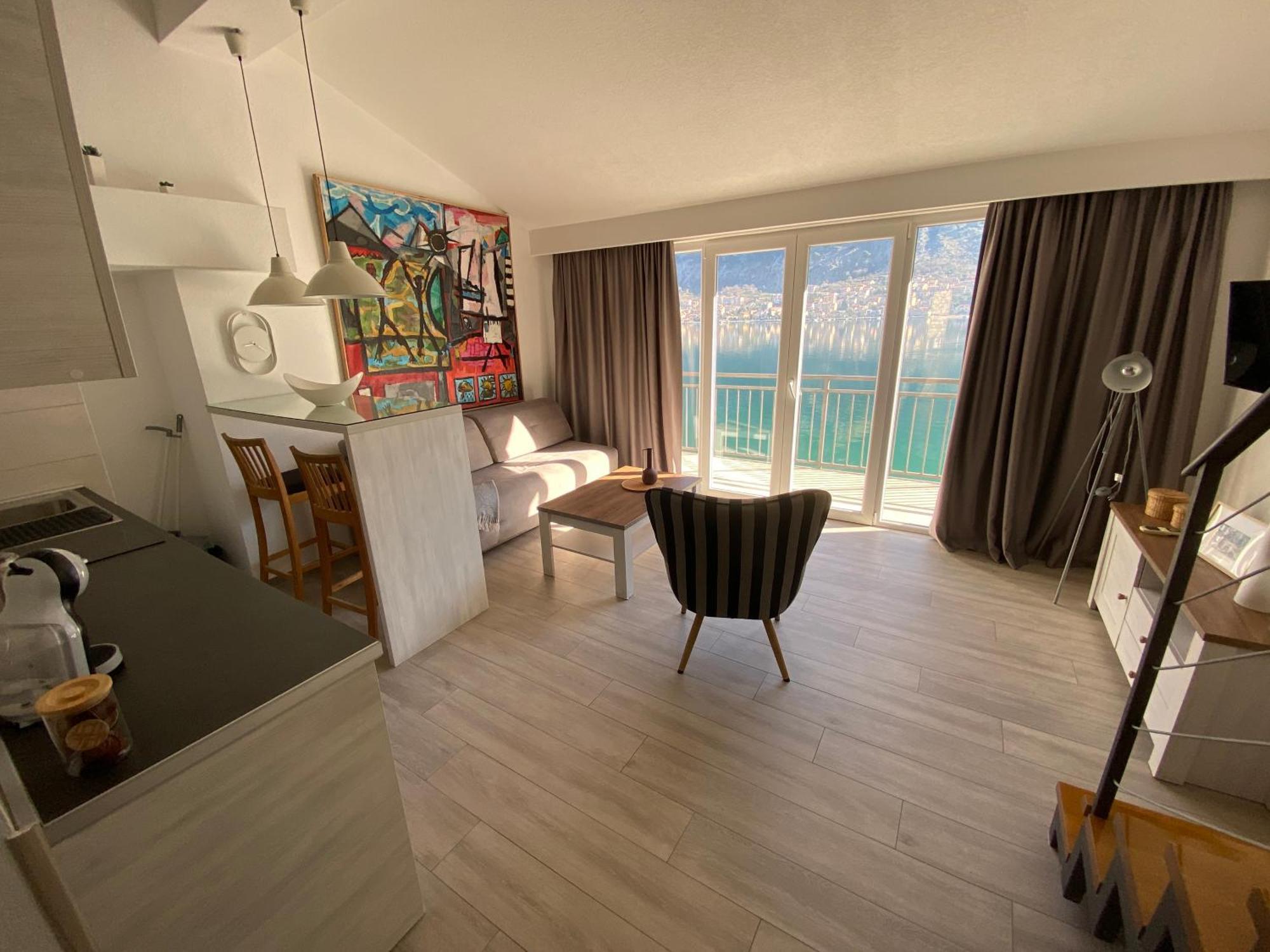 House 44 Seafront Apartments Kotor Exterior photo