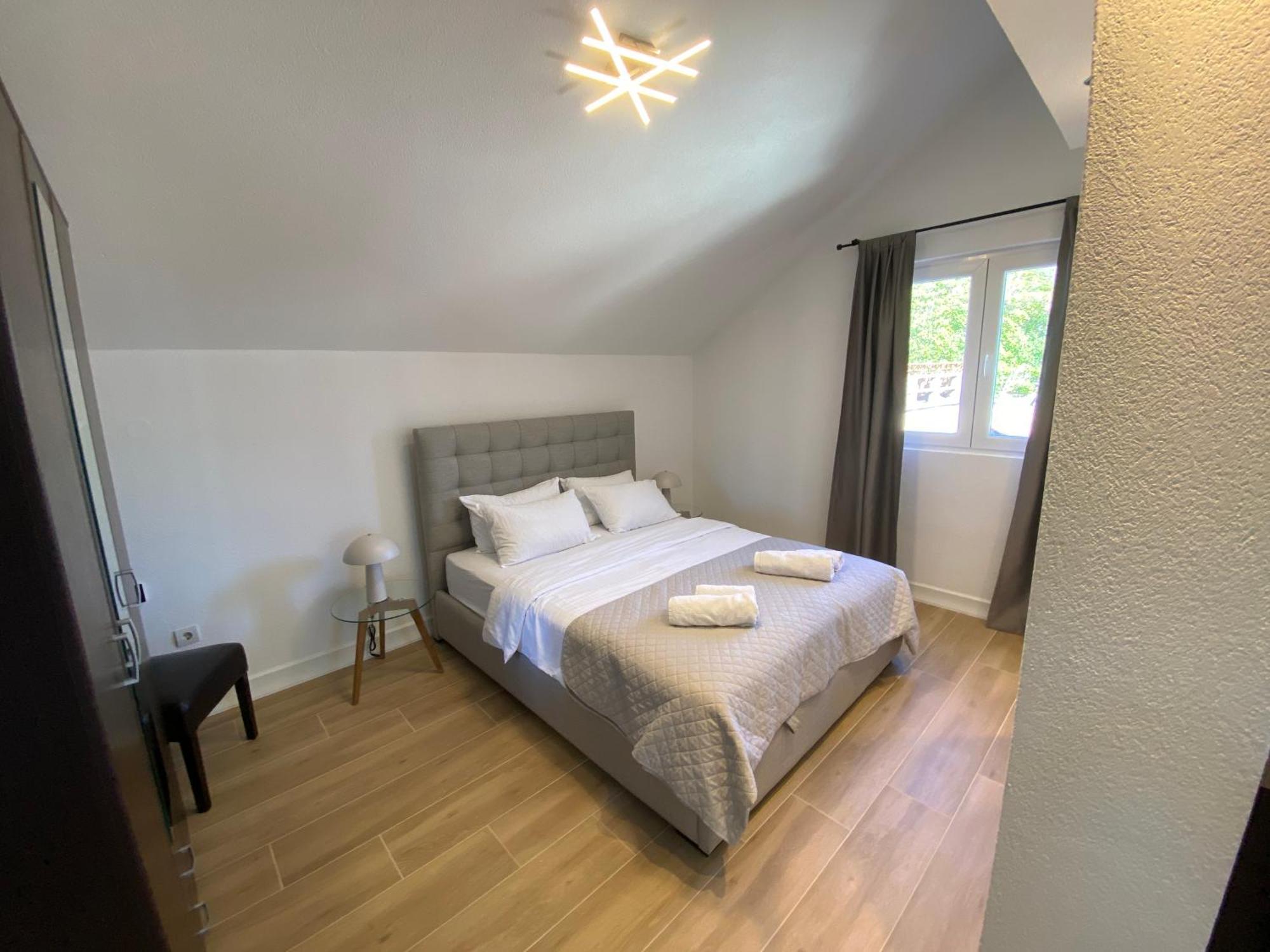 House 44 Seafront Apartments Kotor Exterior photo